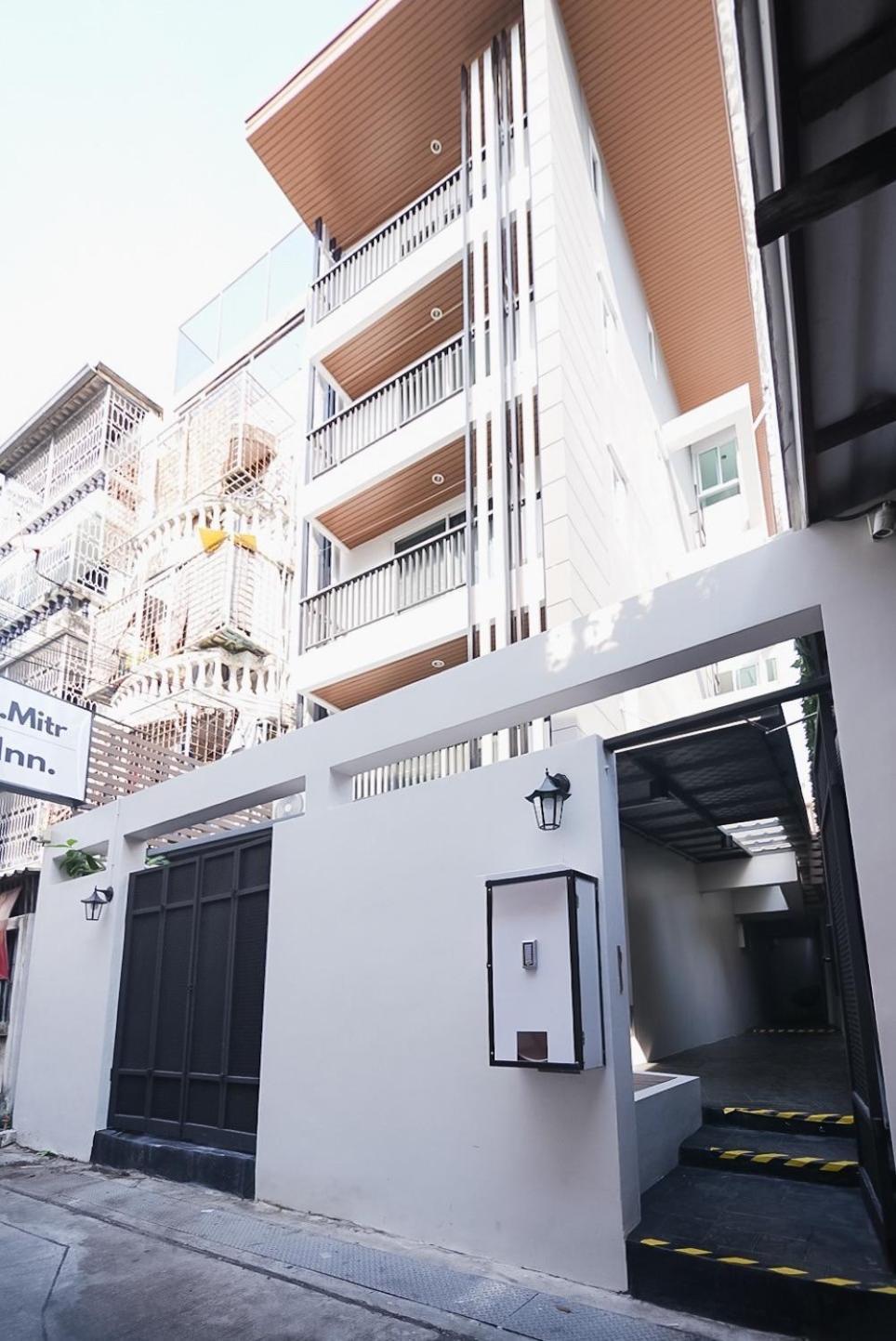 Mitr Inn Mrt Samyot Station - The Grand Palace มิตร อินน์ พระบรมมหาราชวัง Banguecoque Exterior foto